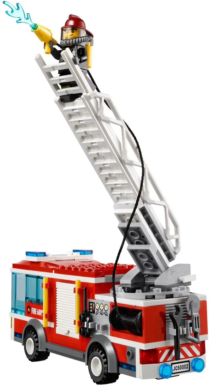 LEGO City 60002 Fire Truck set, image 3