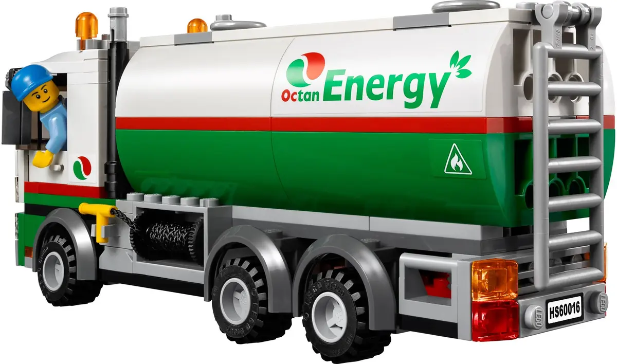 LEGO City 60016 Tanker Truck set, image 3