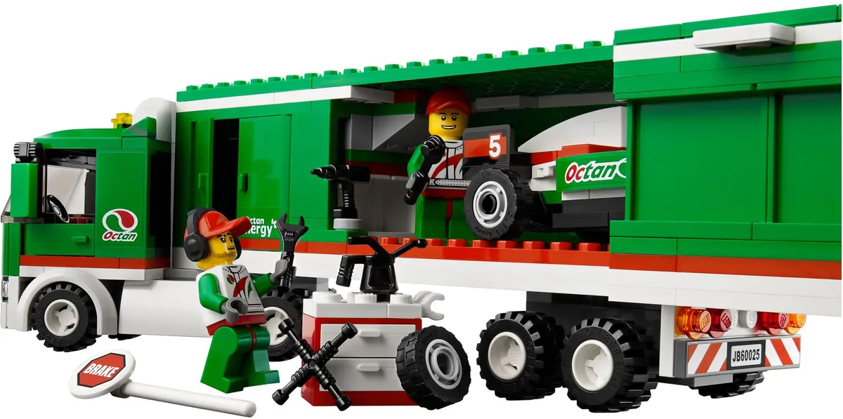 LEGO City 60025 Grand Prix Truck set, image 4
