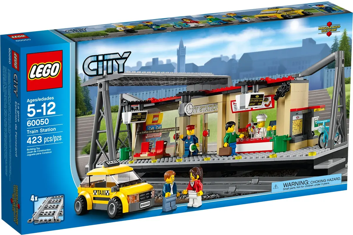 LEGO City 60050 Train Station set, image 2