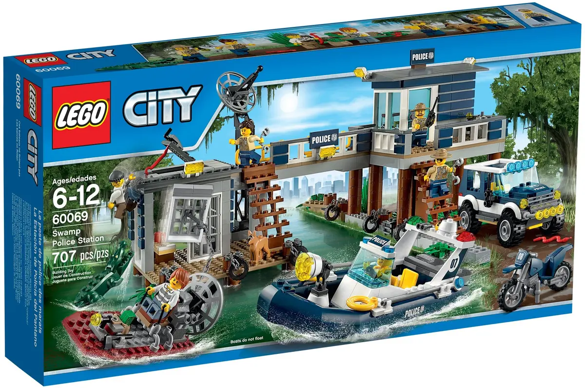 LEGO City 60069 Swamp Police Station set, image 2