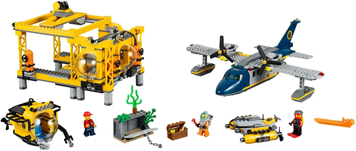 LEGO City 60096 Deep Sea Operation Base set