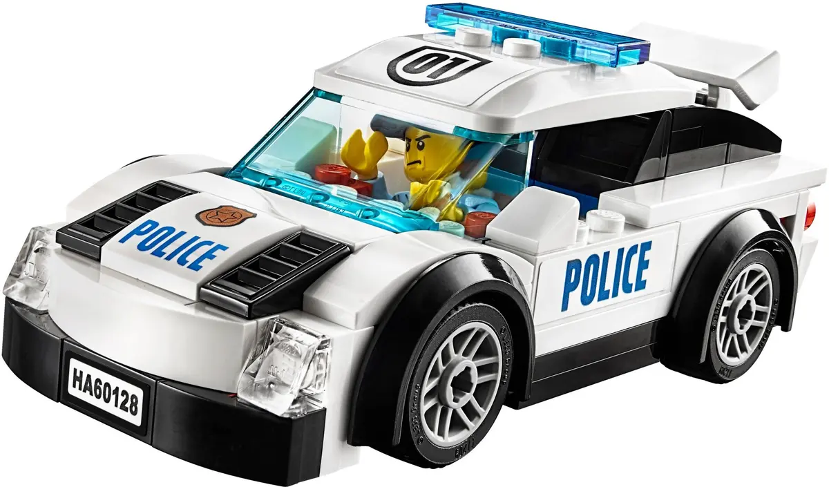 LEGO City 60128 Police Pursuit set, image 3