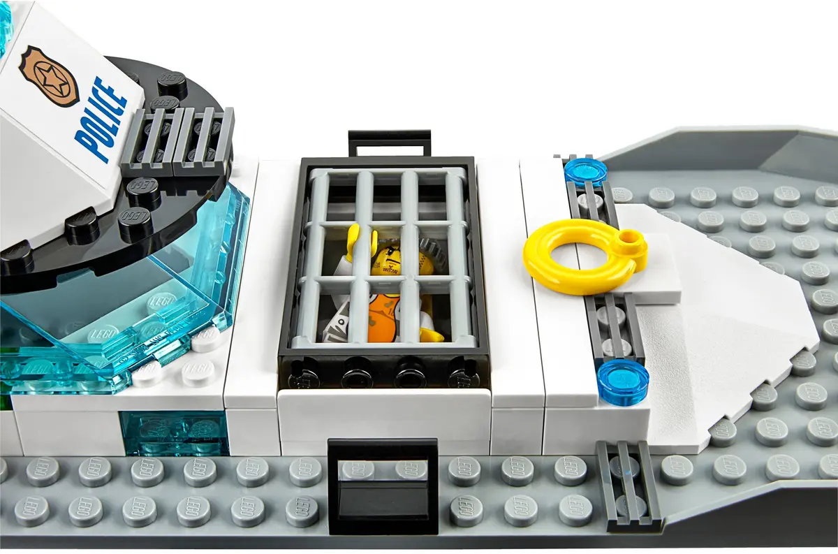 LEGO City 60129 Police Patrol Boat set, image 4