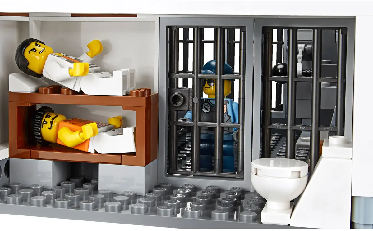 LEGO City 60130 Prison Island set, image 14