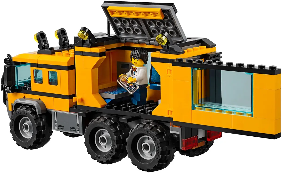LEGO City 60160 Jungle Mobile Lab set, image 5