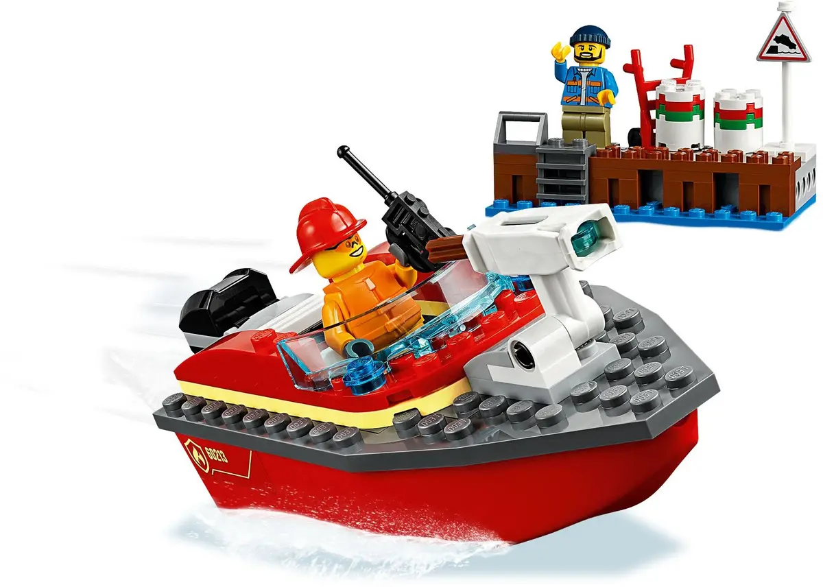 LEGO City 60213 Dock Side Fire set, image 4