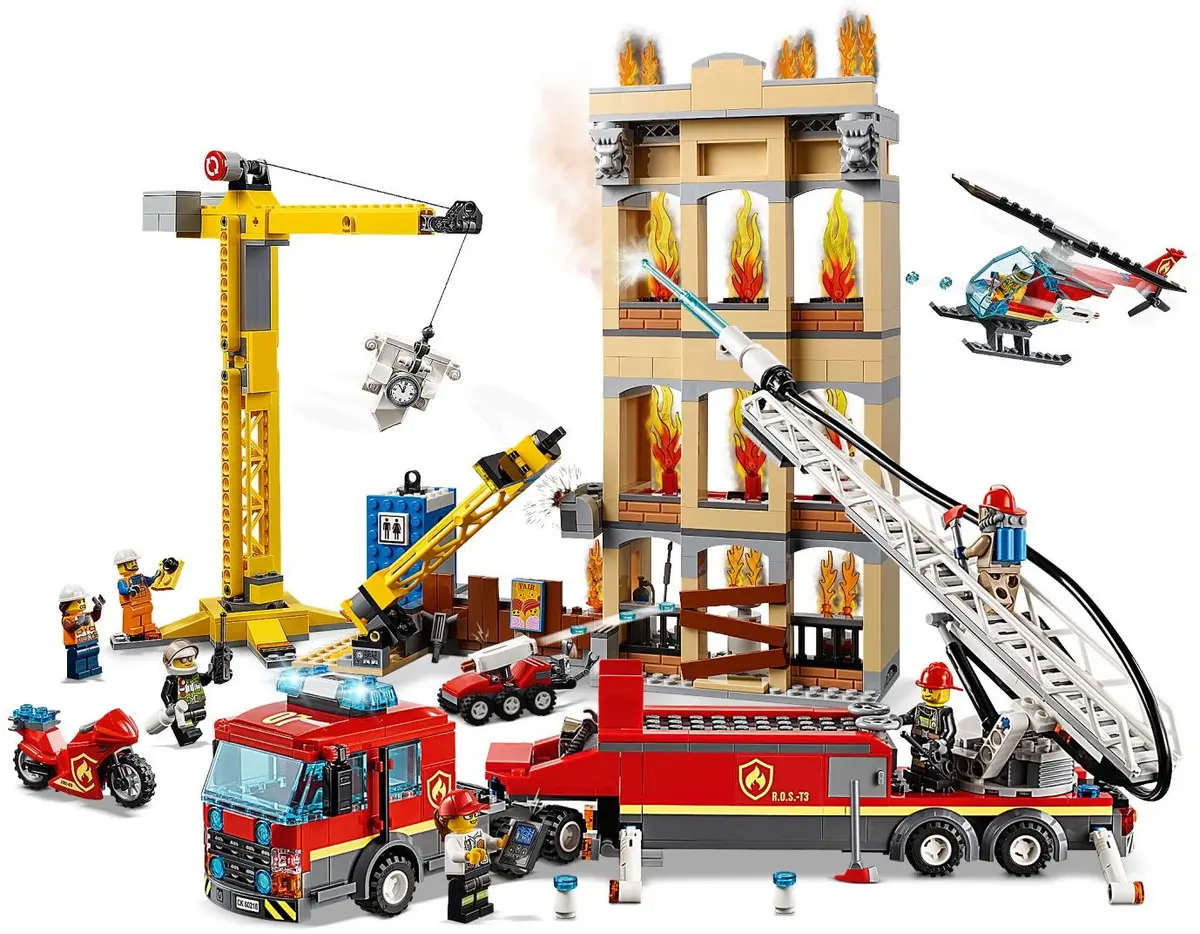 LEGO City 60216 Downtown Fire Brigade set, image 3