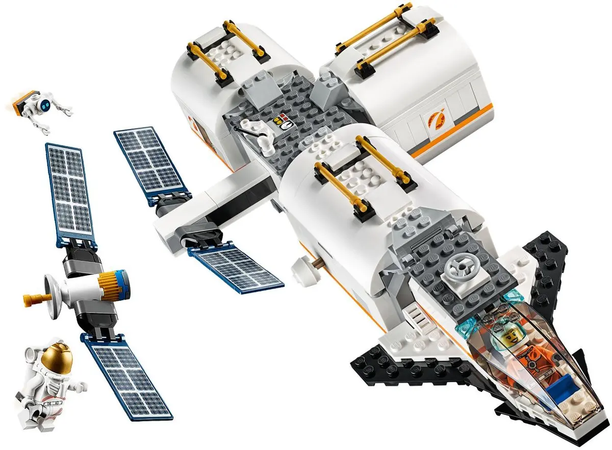 LEGO City 60227 Lunar Space Station set, image 4