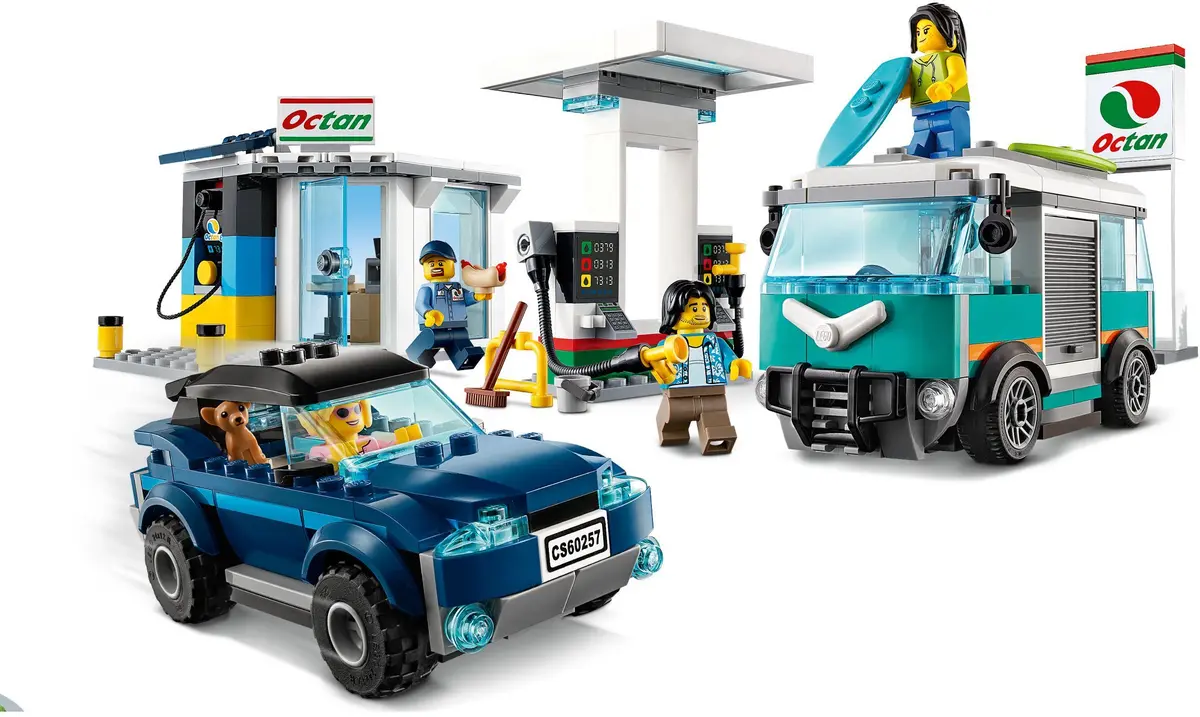 LEGO City 60257 Service Station set, image 3