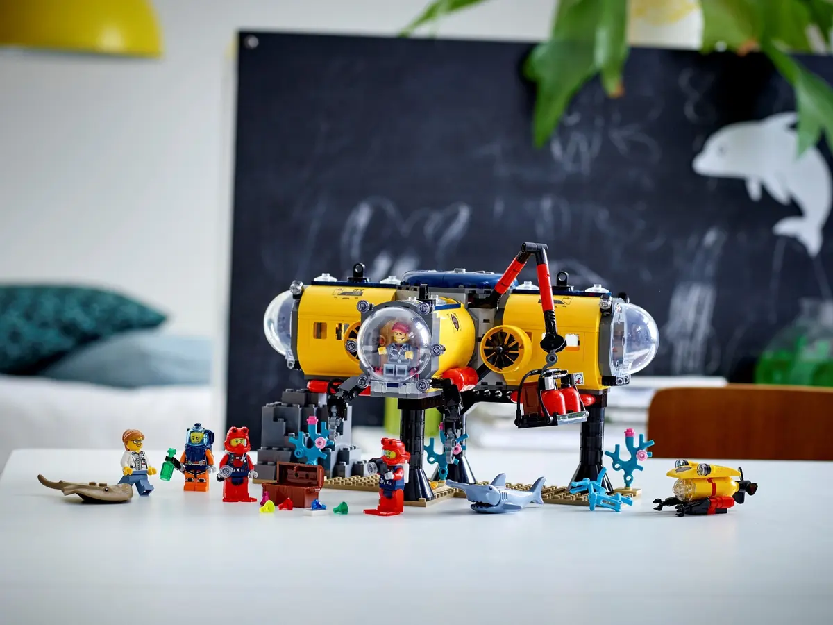 LEGO City 60265 Ocean Exploration Base set, image 11