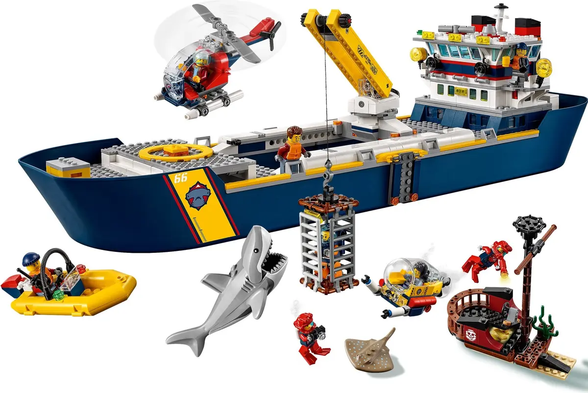 LEGO City 60266 Ocean Exploration Ship set, image 4