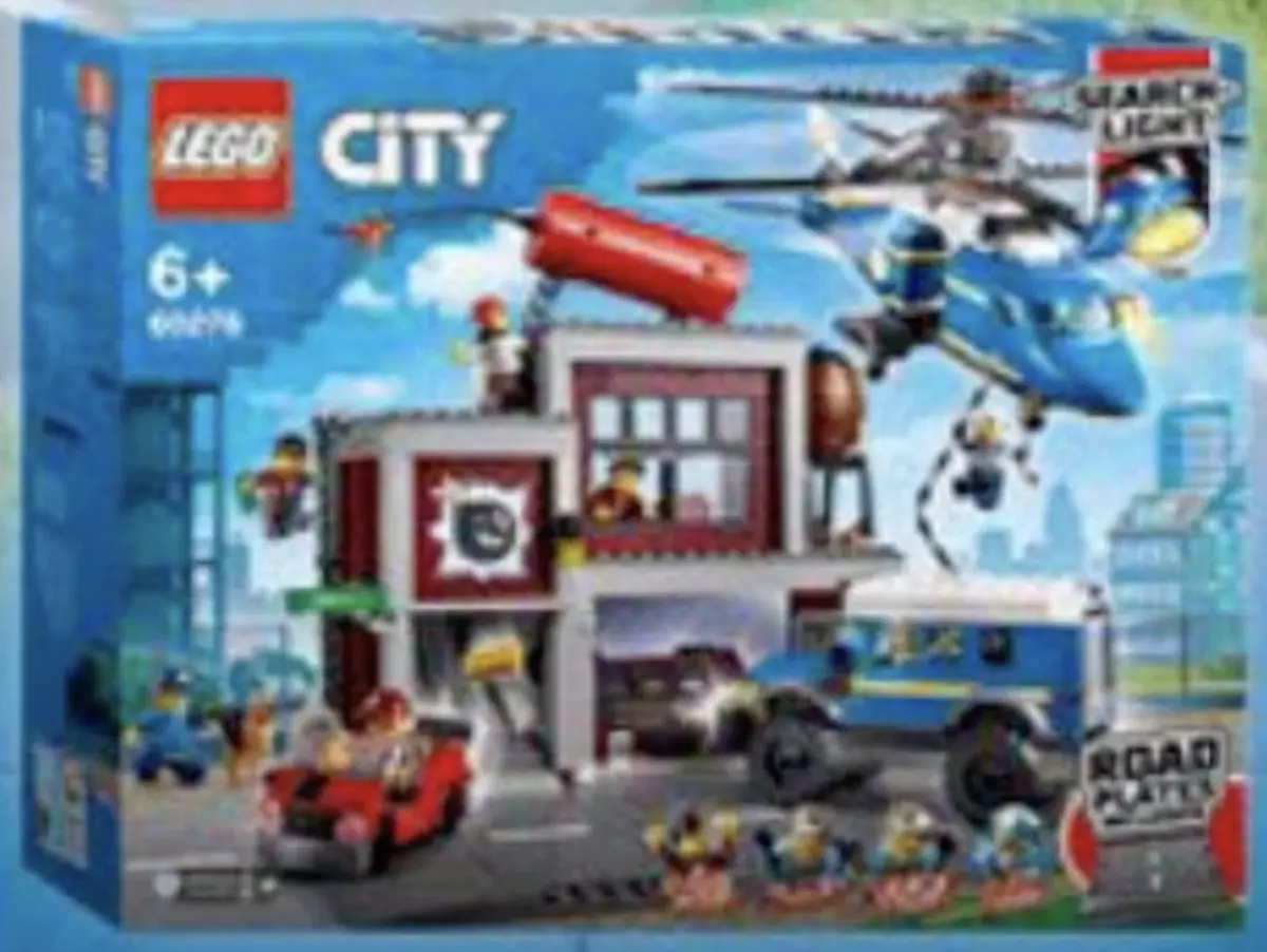 LEGO City 60278 Crook's Hideout Raid set, image 2