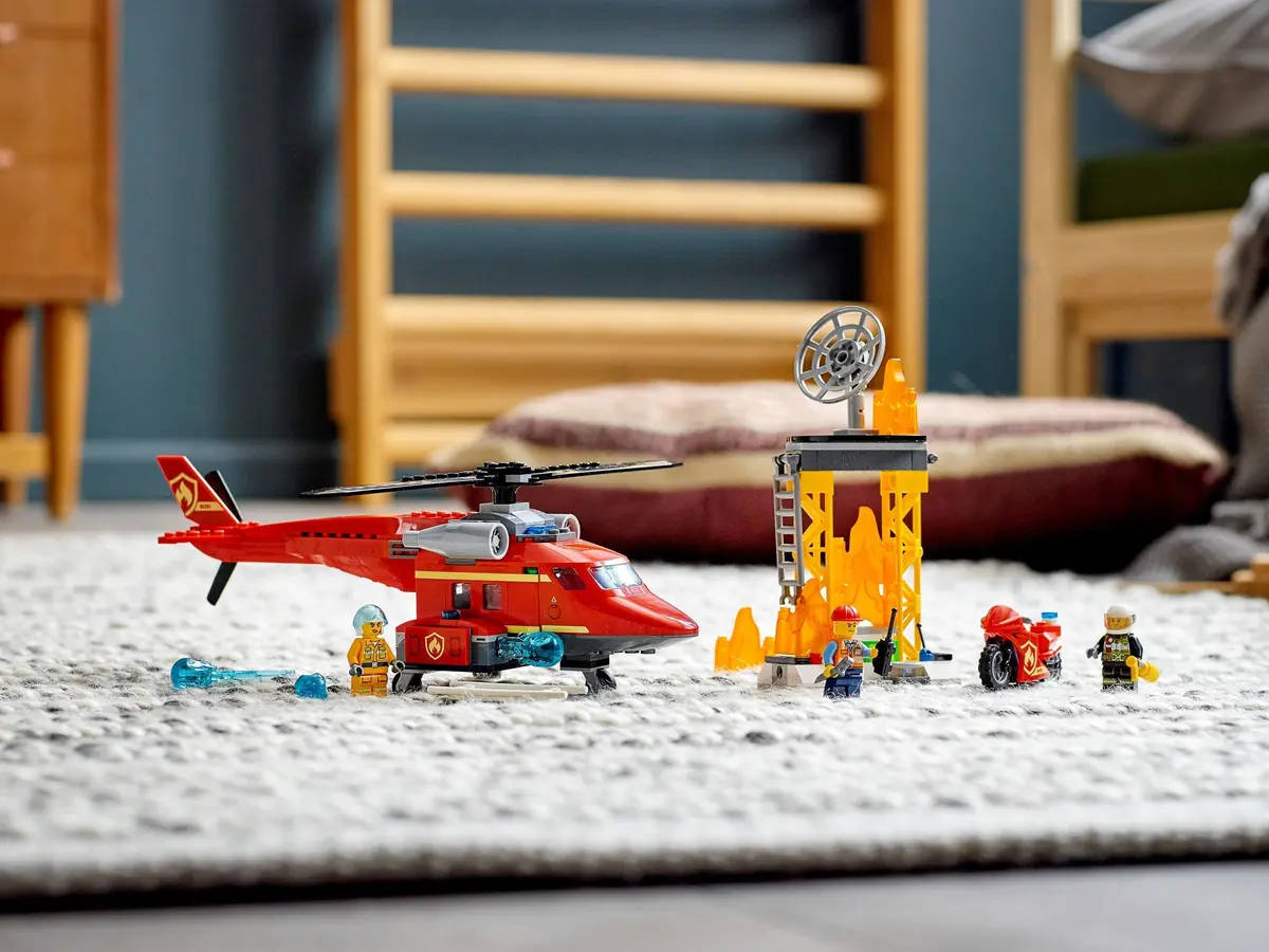 LEGO City 60281 Fire Rescue Helicopter set, image 4