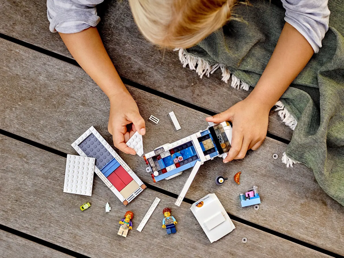 LEGO City 60283 Holiday Camper Van set, image 11