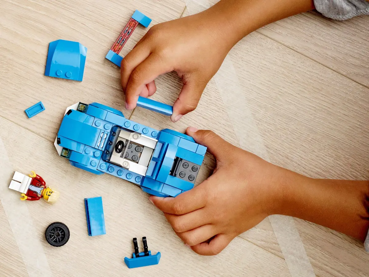 LEGO City 60285 Sports Car set, image 8
