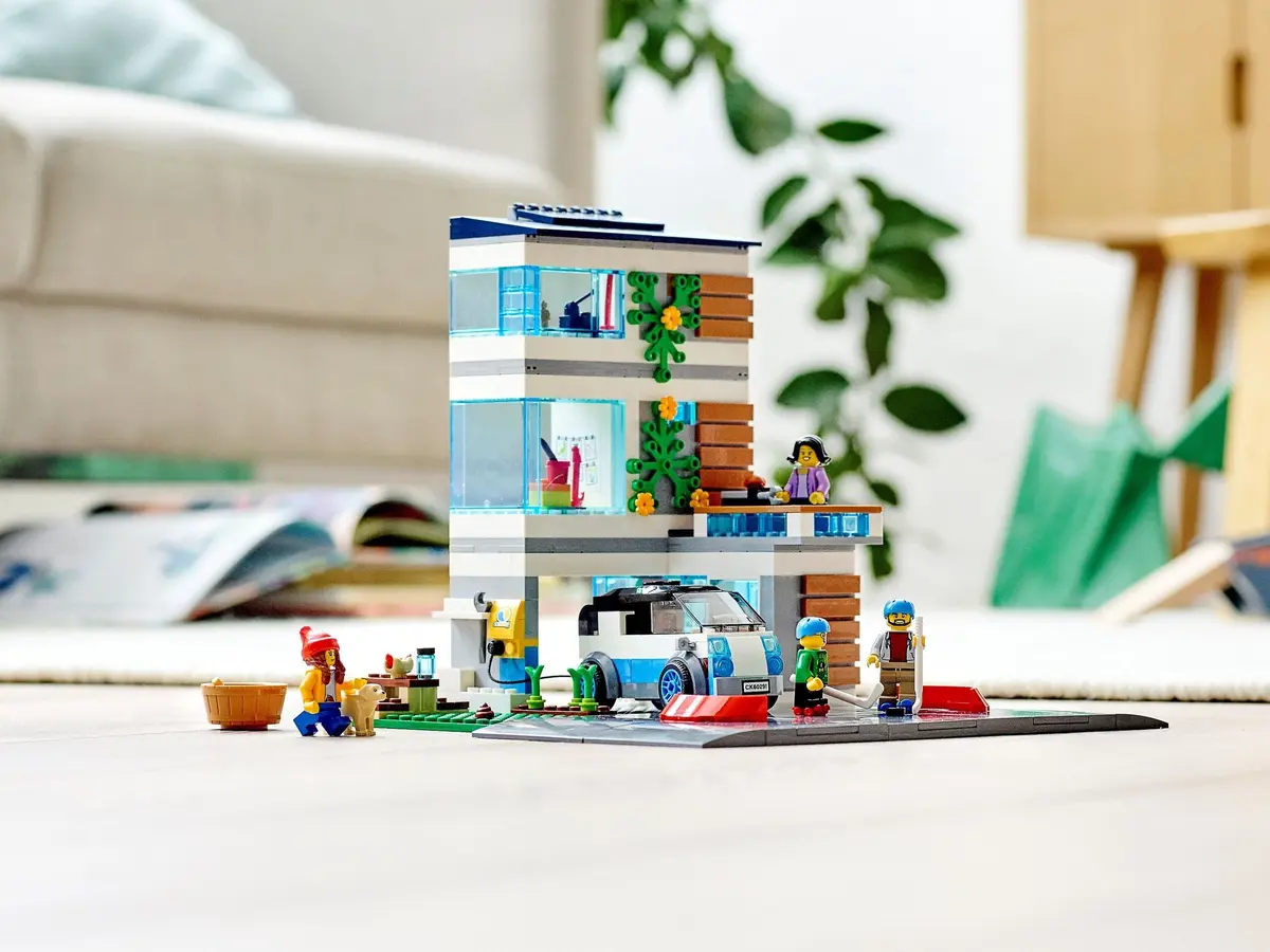 LEGO City 60291 Family House set, image 4
