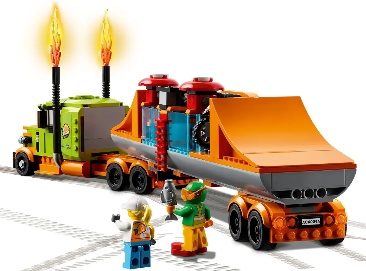 LEGO City 60294 Stunt Show Truck set, image 10