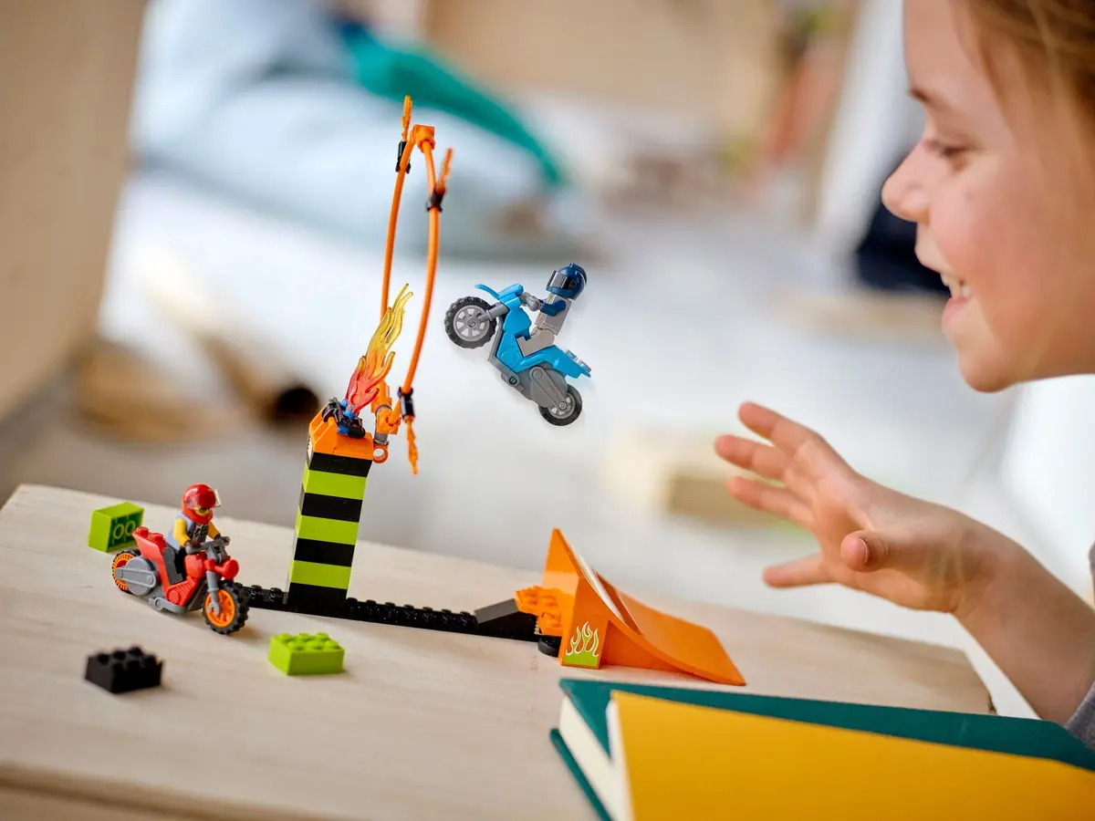 LEGO City 60299 Stunt Competition set, image 5