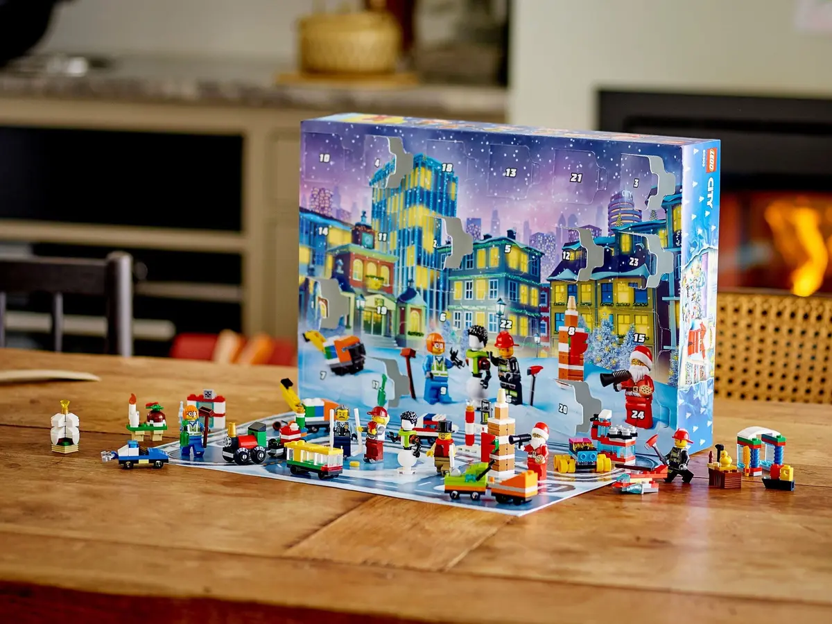 LEGO City 60303 LEGO City Advent Calendar set, image 8