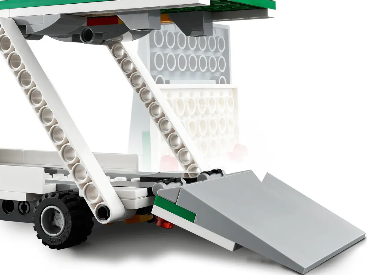 LEGO City 60305 Car Transporter set, image 10