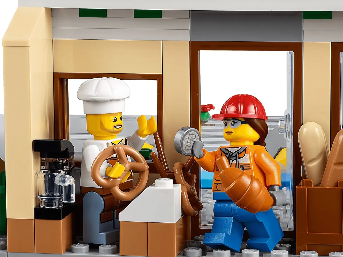 LEGO City 60306 Shopping Street set, image 11