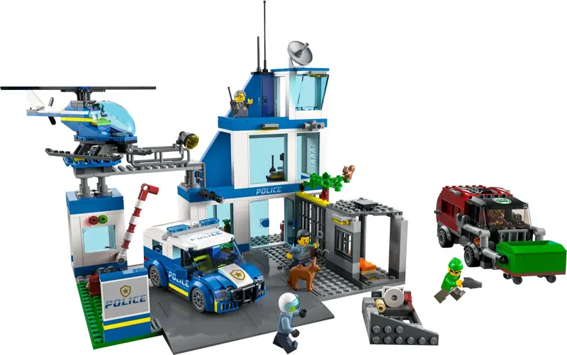 LEGO City 60316 Police Station set