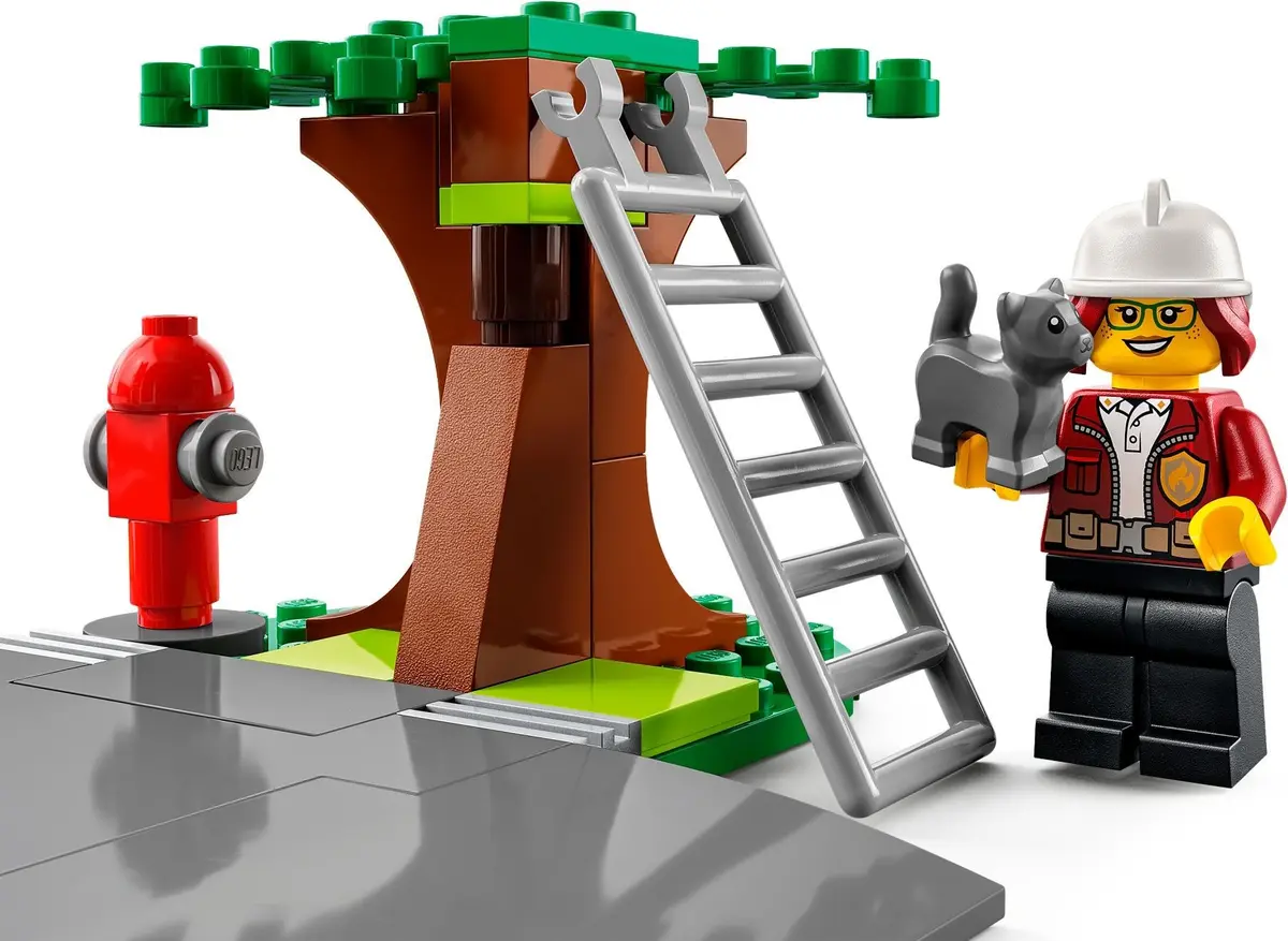 LEGO City 60320 Fire Station set, image 8