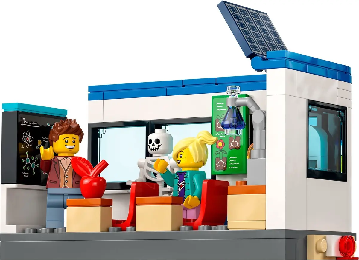LEGO City 60329 School Day set, image 6