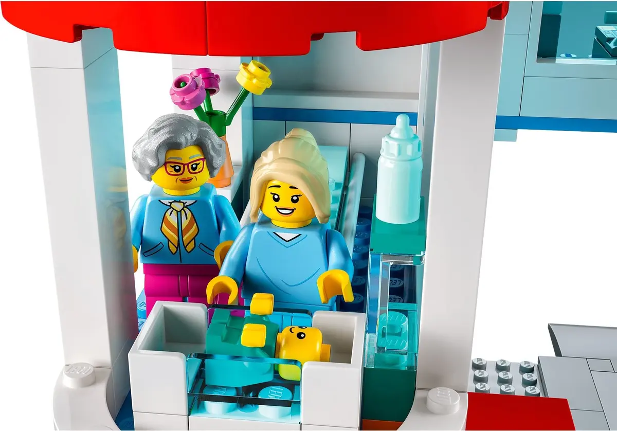 LEGO City 60330 Hospital set, image 7