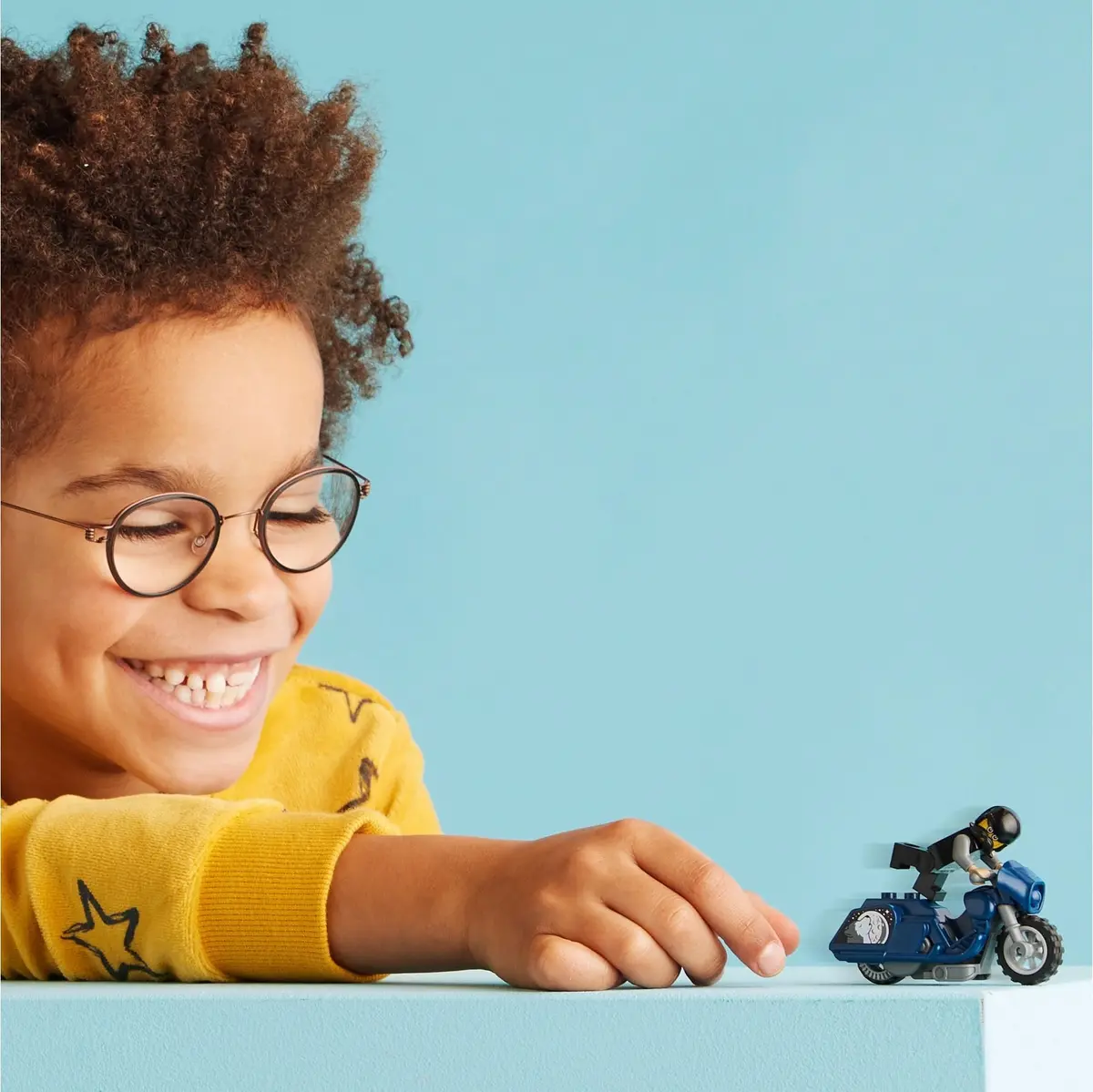 LEGO City 60331 Touring Stunt Bike set, image 7