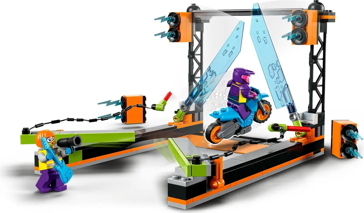 LEGO City 60340 The Blade Stunt Challenge set, image 3