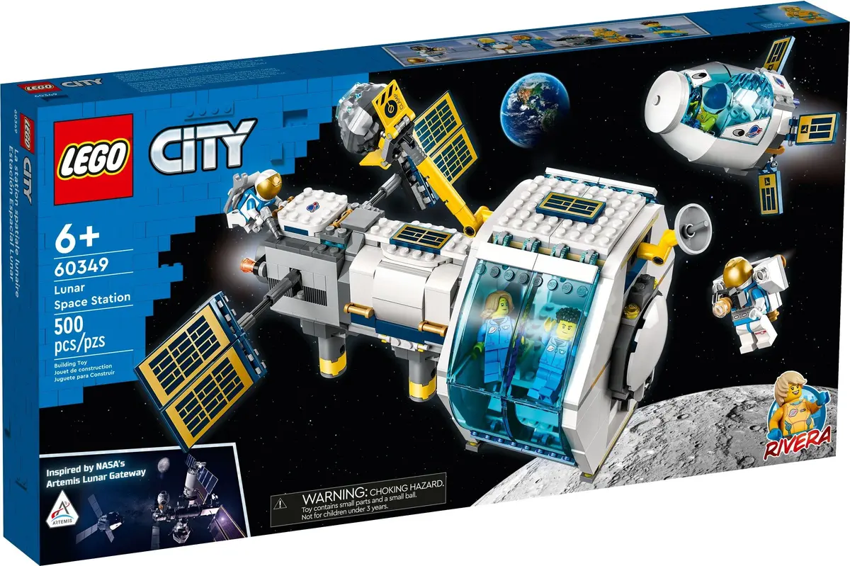 LEGO City 60349 Lunar Space Station set, image 2