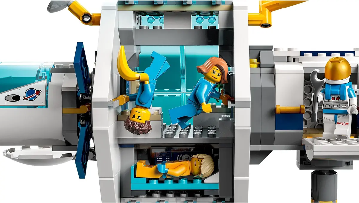 LEGO City 60349 Lunar Space Station set, image 6