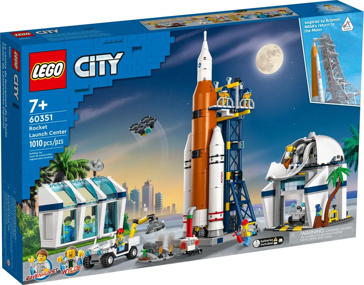 LEGO City 60351 Rocket Launch Centre set, image 2