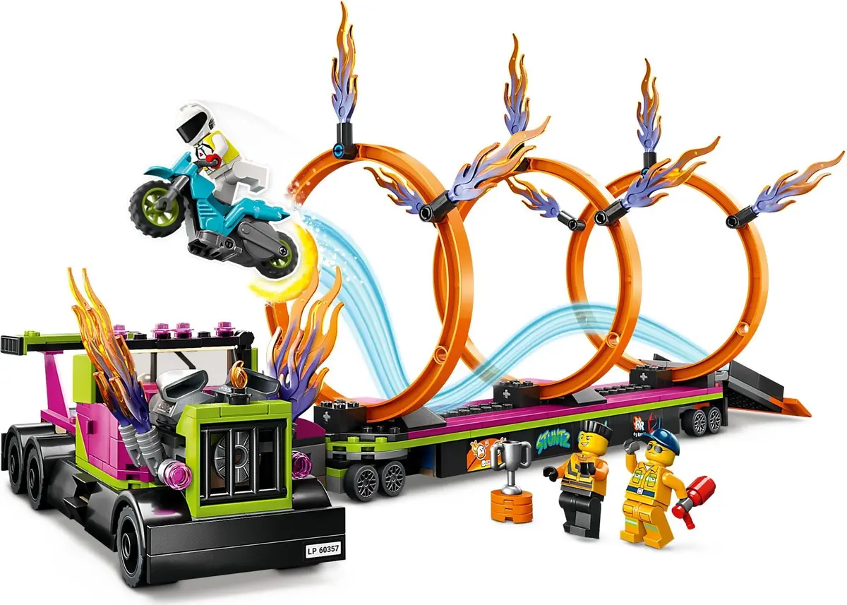LEGO City 60357 Stunt Truck & Ring of Fire Challenge set, image 3