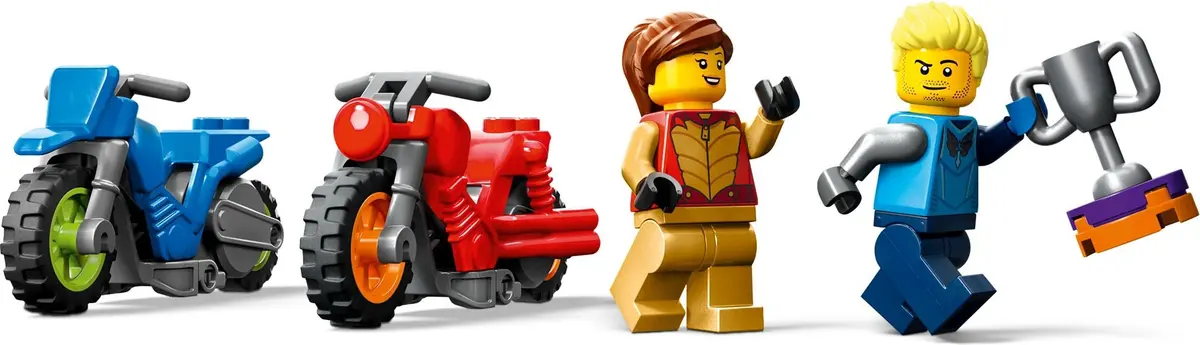 LEGO City 60360 Spinning Stunt Challenge set, image 7