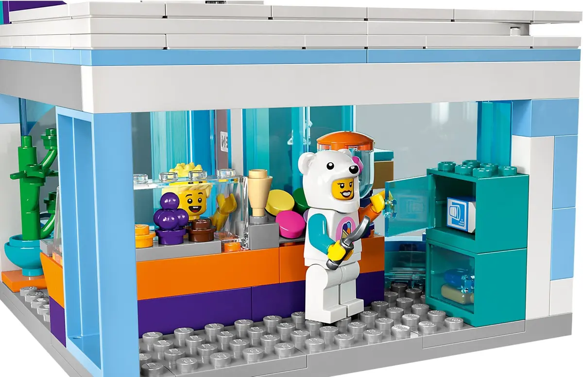 LEGO City 60363 Ice-Cream Shop set, image 5