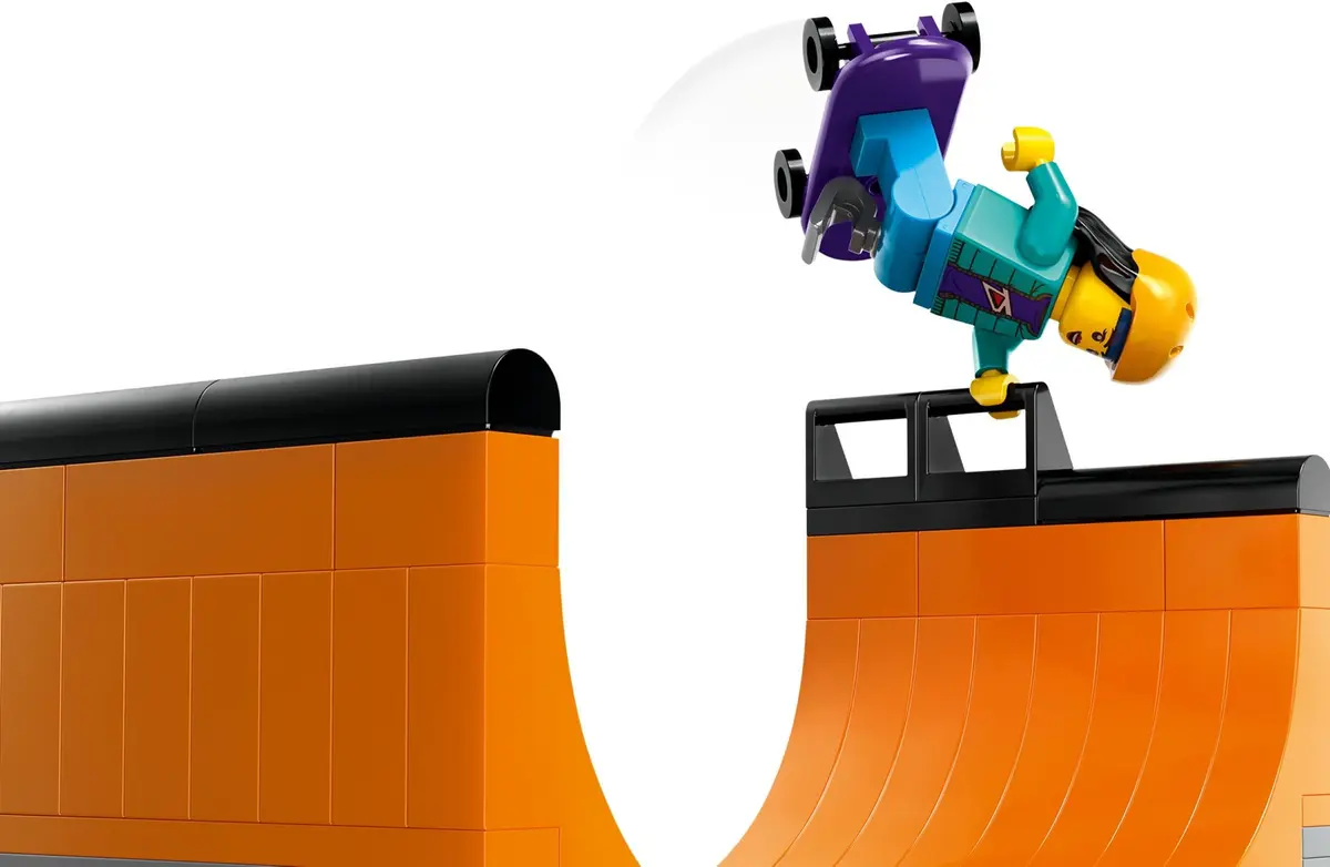 LEGO City 60364 Street Skate Park set, image 7
