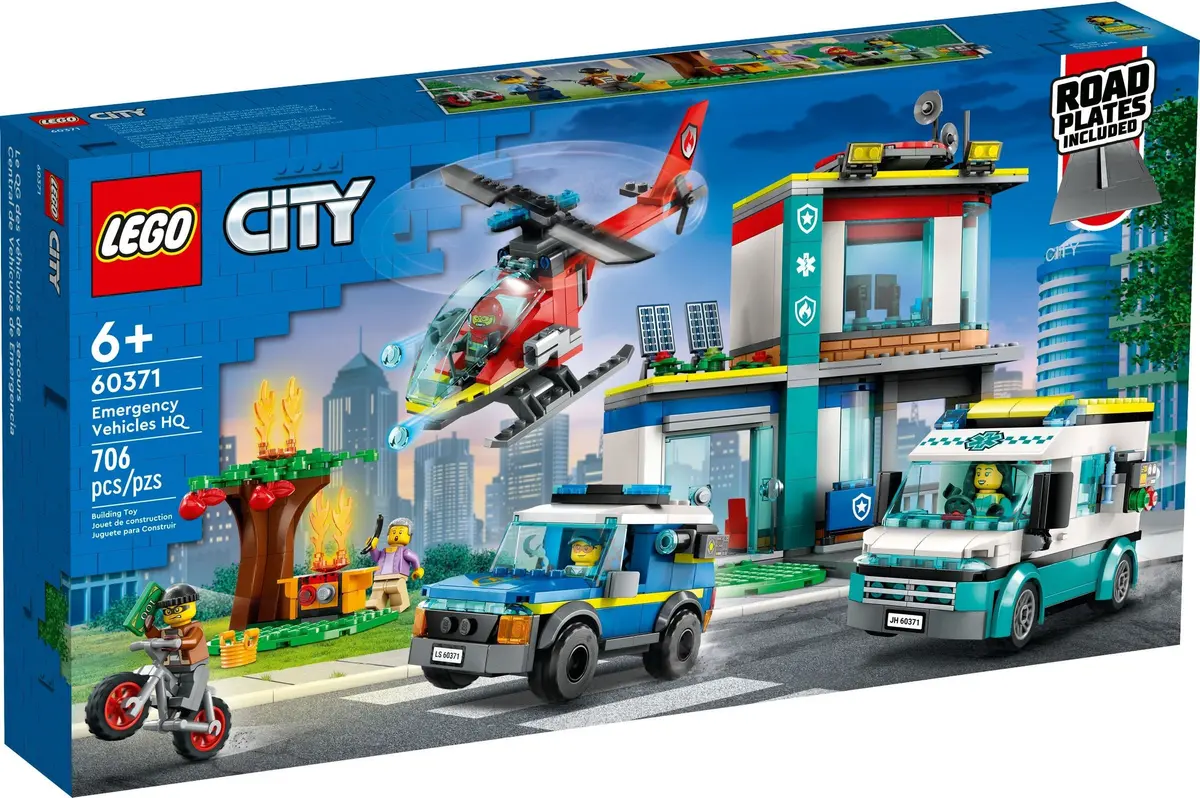 LEGO City 60371 Emergency Vehicles HQ set, image 2