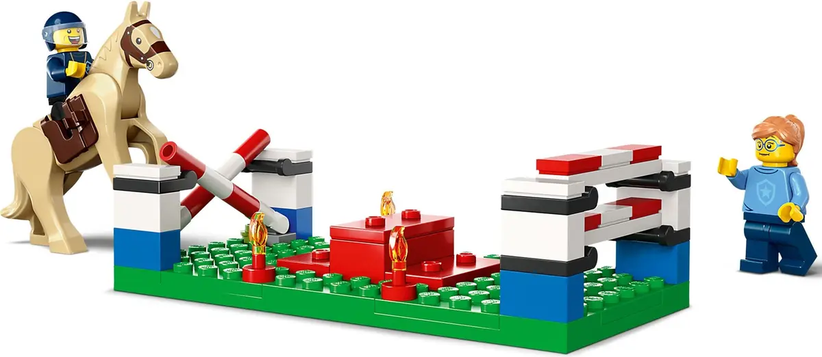 LEGO City 60372 Police Training Academy set, image 13