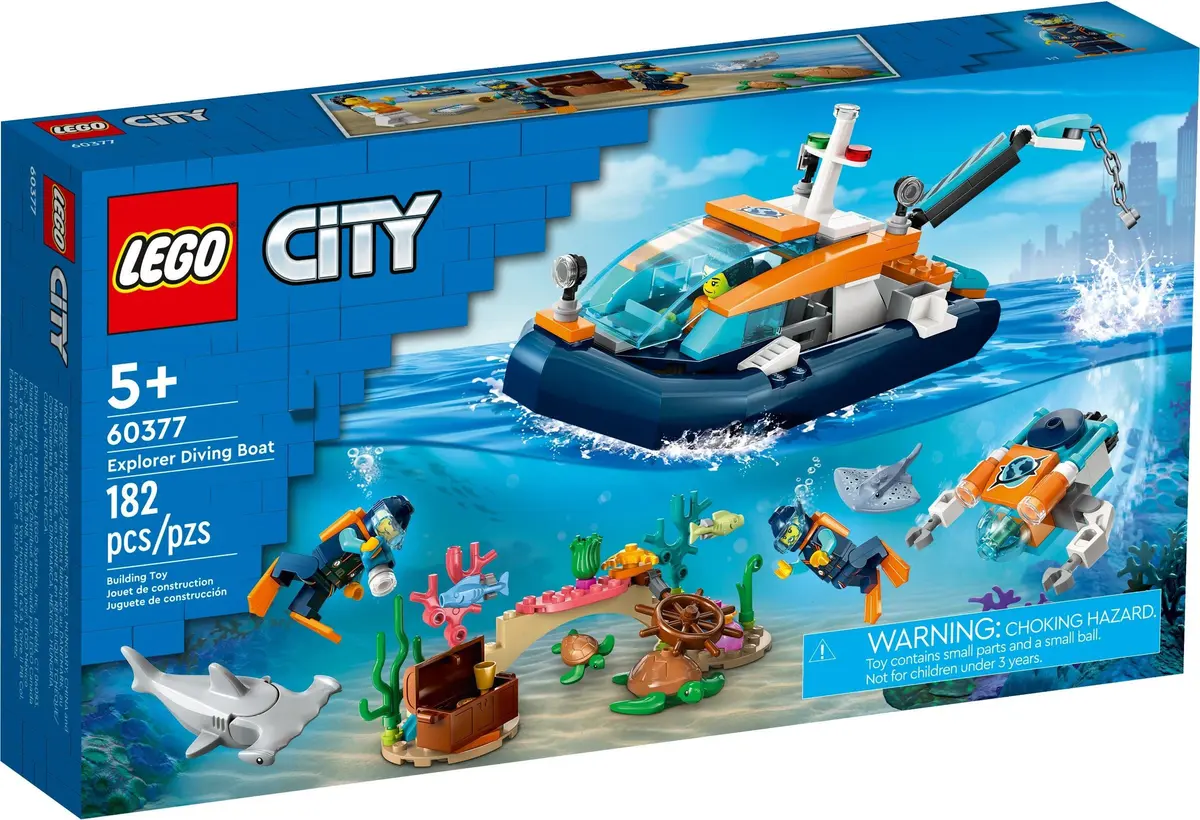 LEGO City 60377 Explorer Diving Boat set, image 2