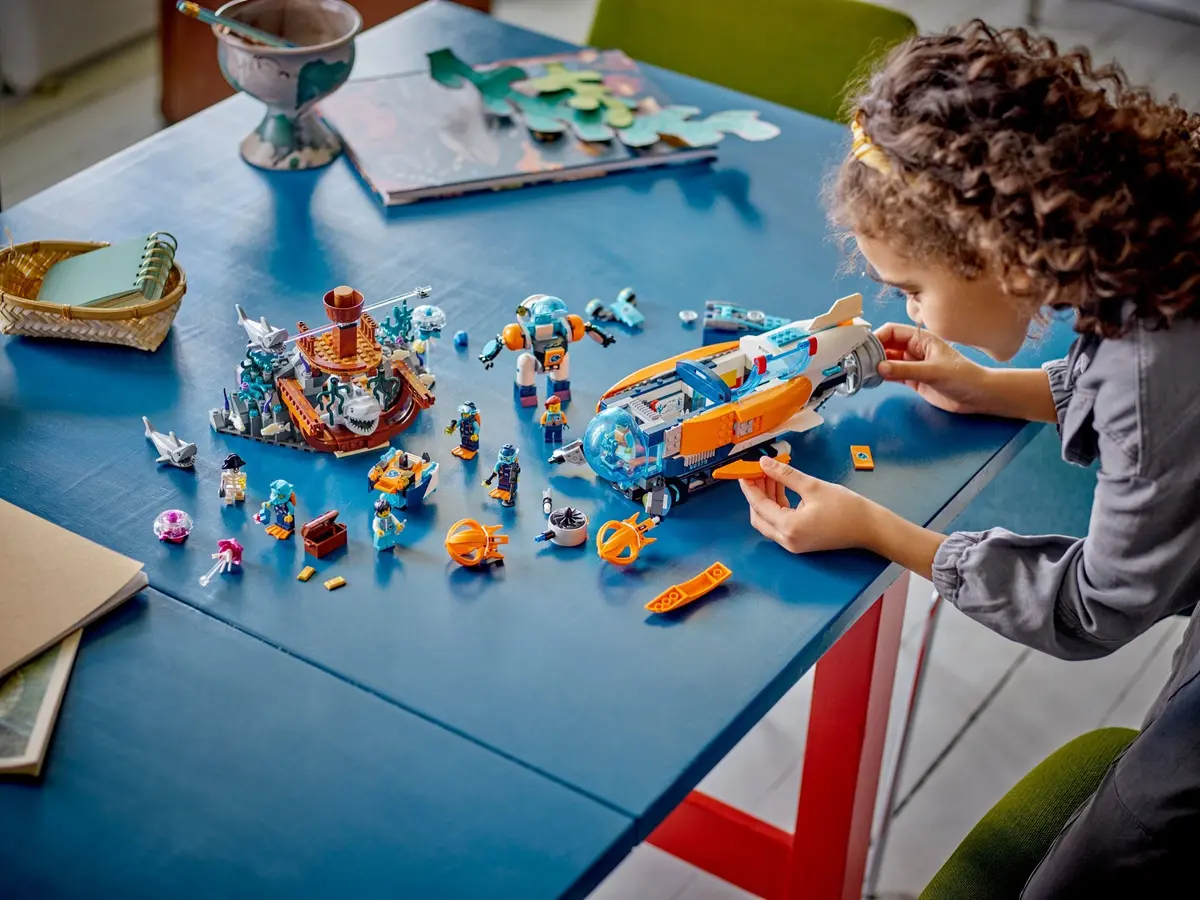 LEGO City 60379 Deep-Sea Explorer Submarine set, image 3
