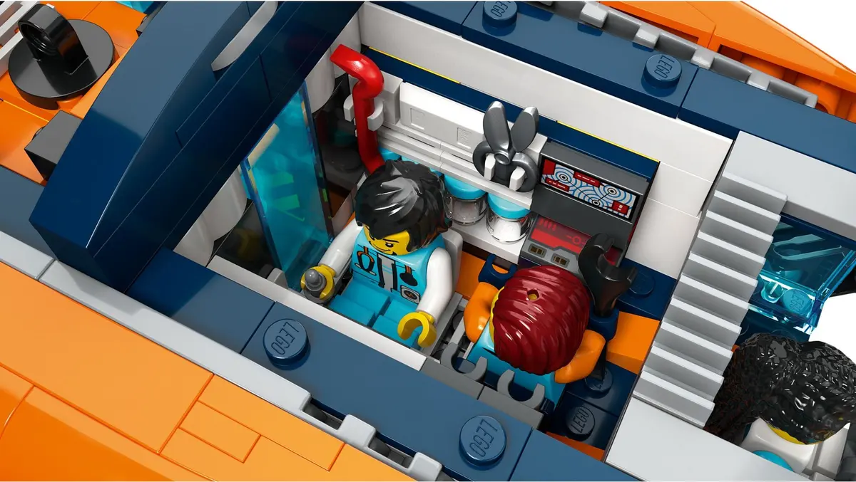 LEGO City 60379 Deep-Sea Explorer Submarine set, image 9