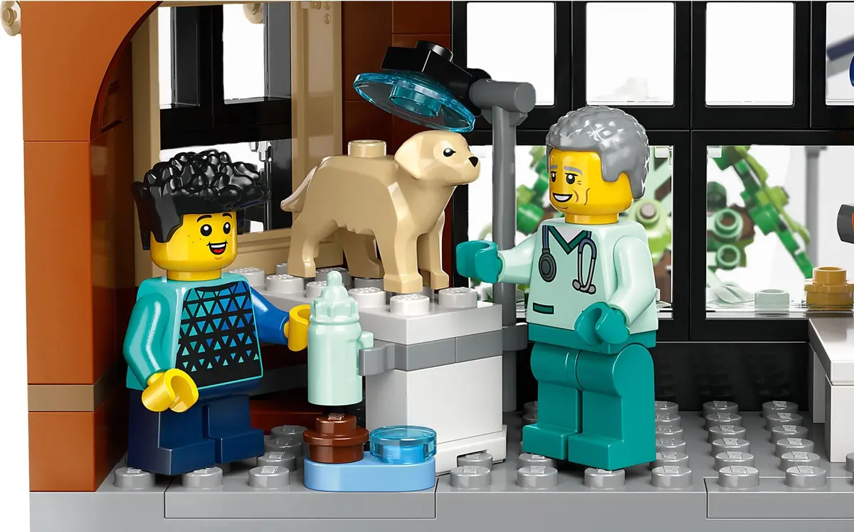 LEGO City 60380 Downtown set, image 13