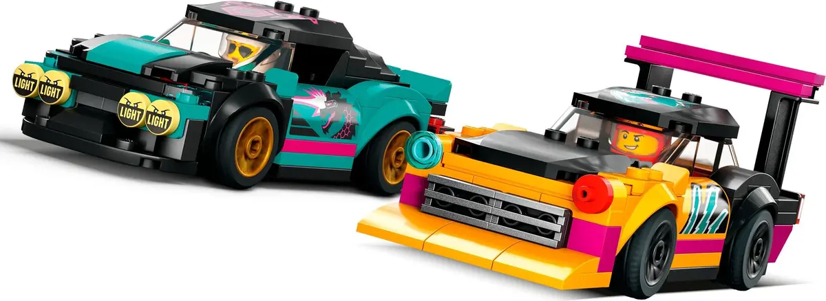 LEGO City 60389 Custom Car Garage set, image 6