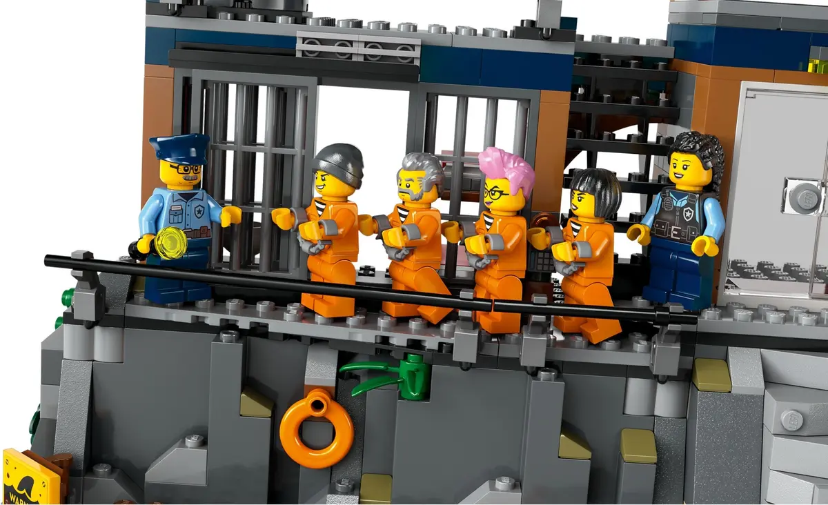 LEGO City 60419 Police Prison Island set, image 6
