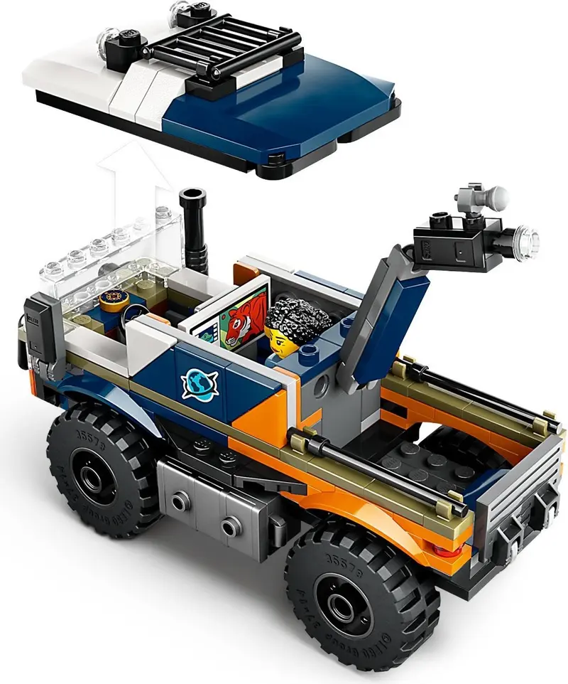 LEGO City 60426 Jungle Explorer Truck set, image 3