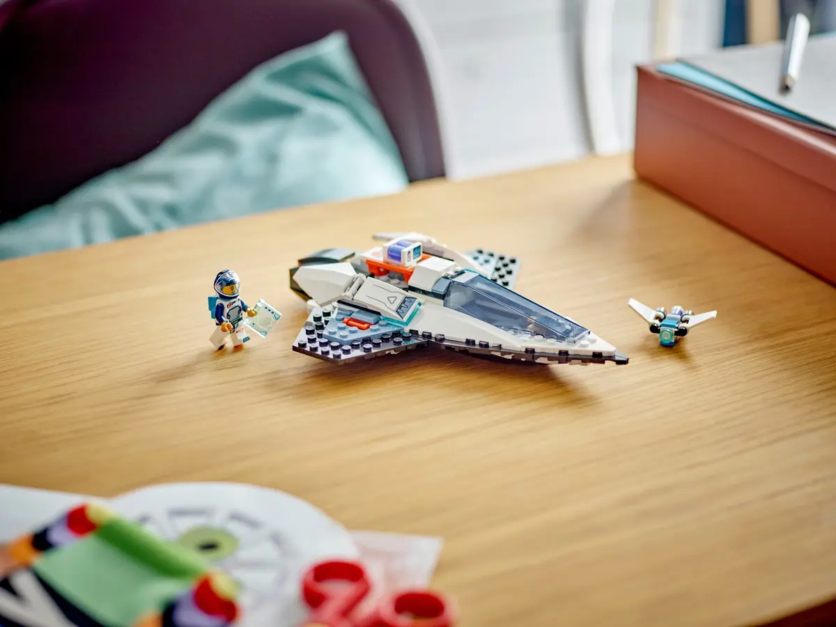 LEGO City 60430 Interstellar Spaceship set, image 9