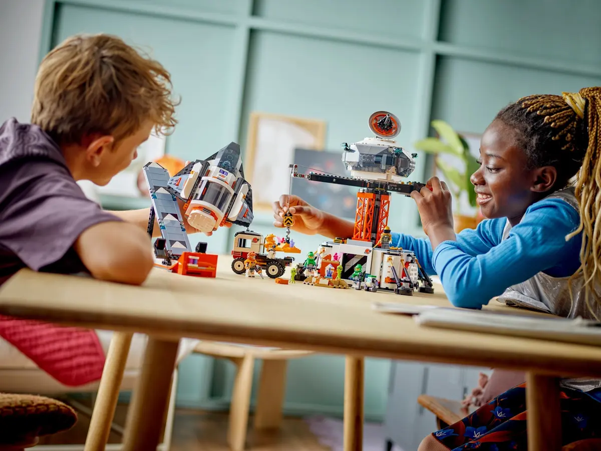 LEGO City 60434 Space Base and Rocket Launchpad set, image 8
